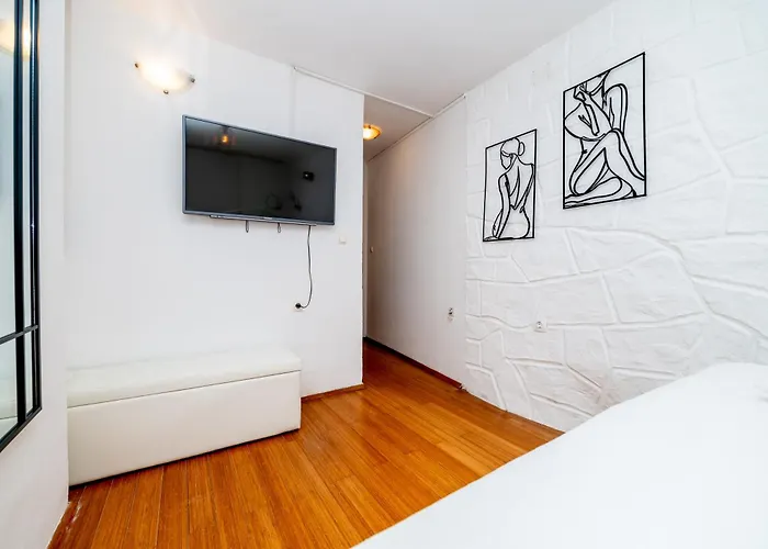 Vitoria * מאלי לוסיניי